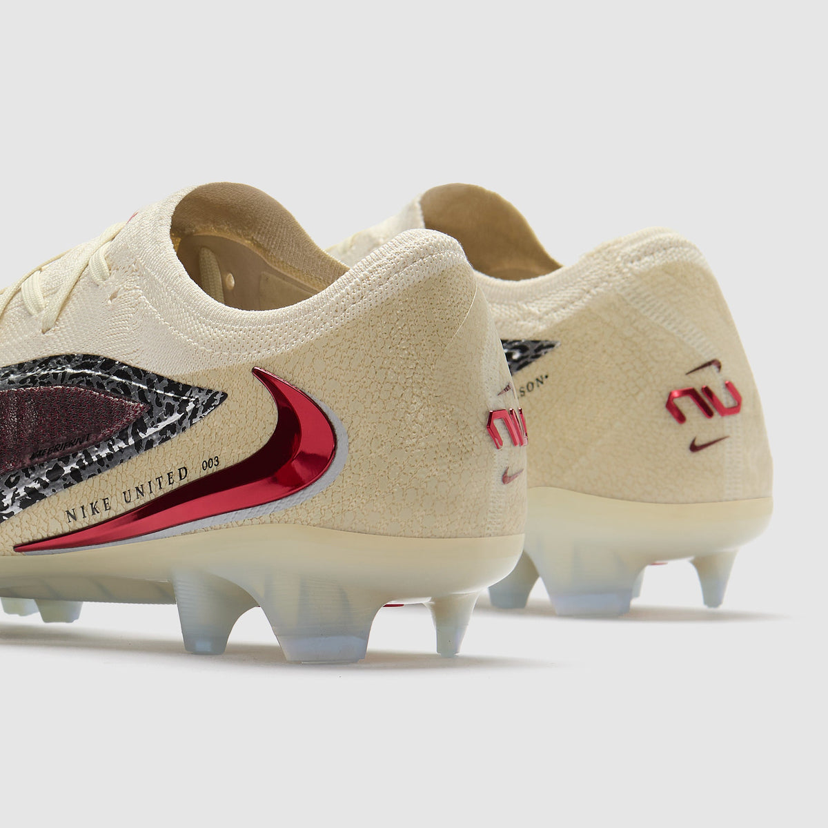 Nike Phantom 6 Low Elite - FG - United
